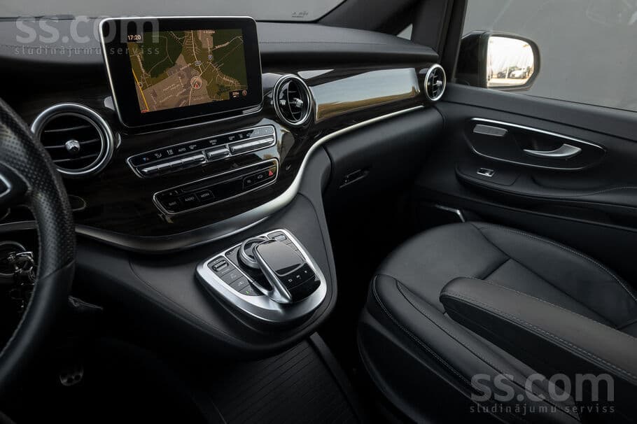 Mercedes-Benz V250 (2017) — 17/20