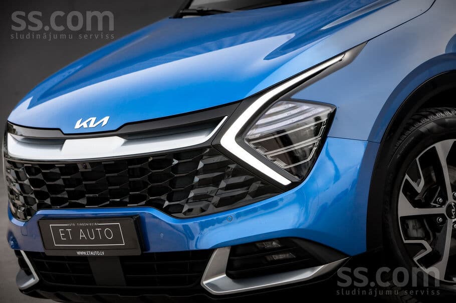 Kia Sportage (2023) — 11/20