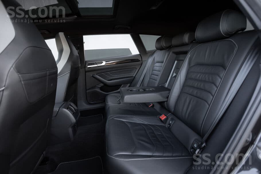 Volkswagen Arteon (2022) — 15/20