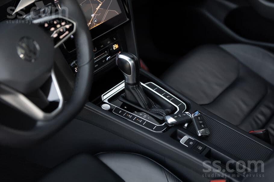 Volkswagen Arteon (2022) — 18/20