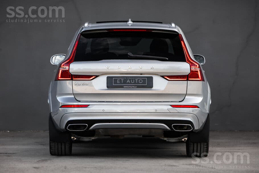 Volvo XC 60 (2018) — 7/20