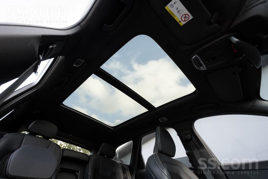Volvo XC 60 (2018) — 13/20