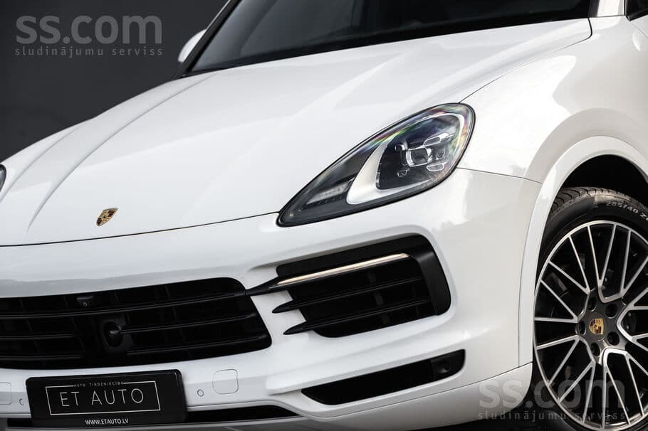 Porsche Cayenne (2018) — 3/20