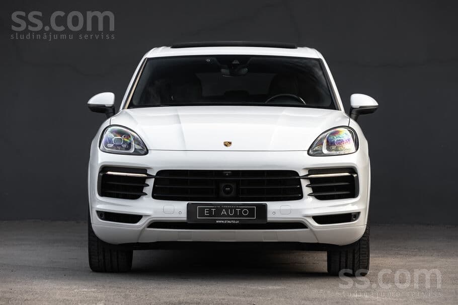 Porsche Cayenne (2018) — 5/20