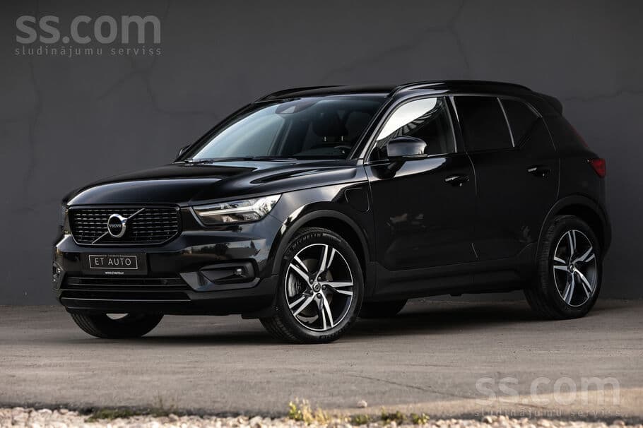Volvo XC 40 (2021) — 2/20