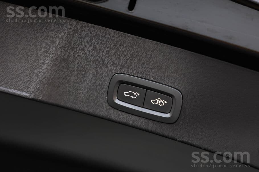 Volvo XC 40 (2021) — 13/20