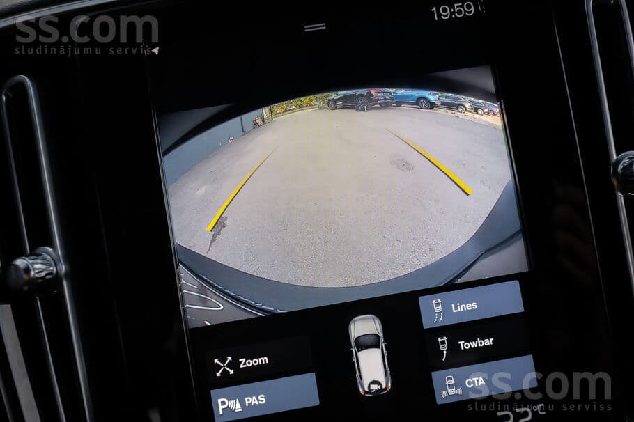 Volvo XC 40 (2021) — 17/20