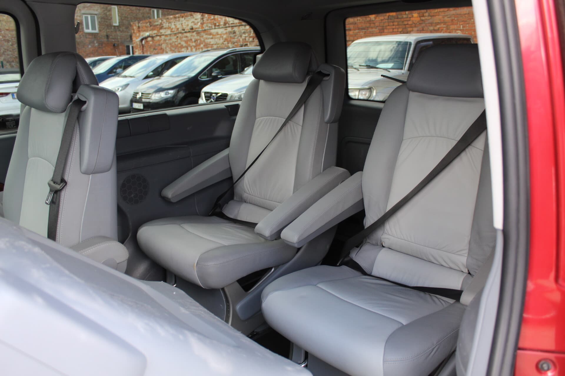 Mercedes-Benz Viano (2008) — 8/24