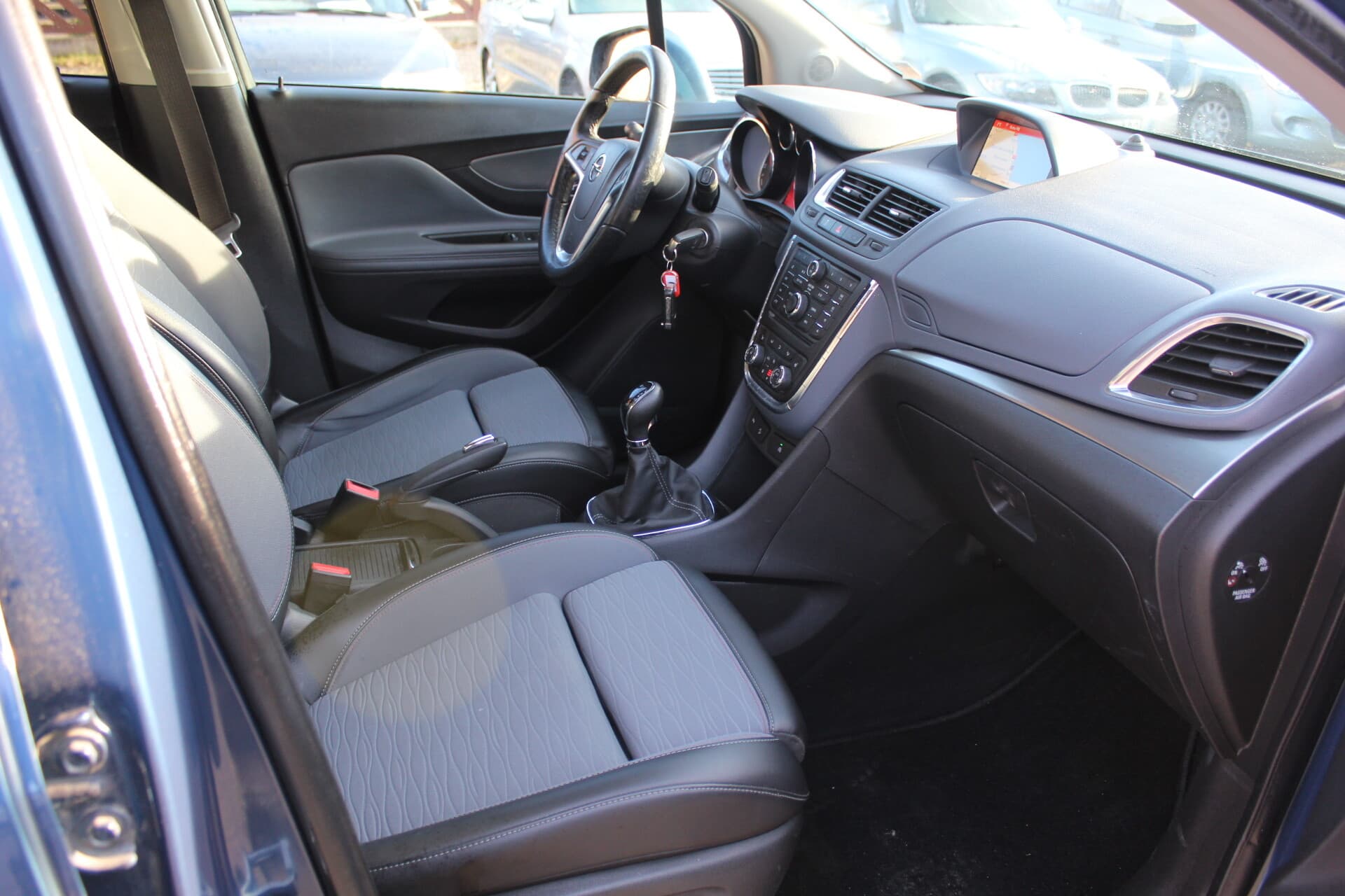 Opel Mokka (2015) — 8/13