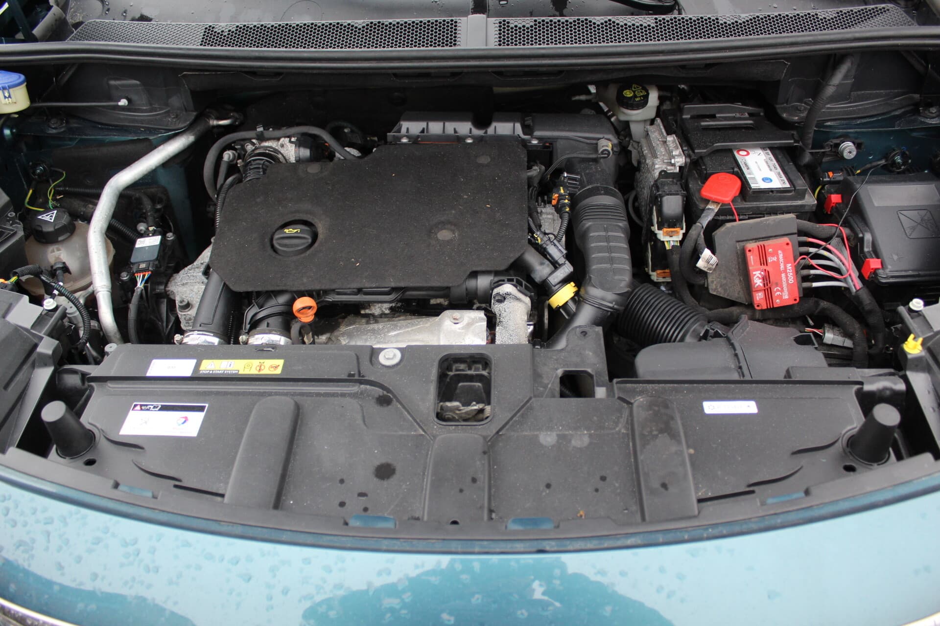 Peugeot 5008 (2018) — 15/16