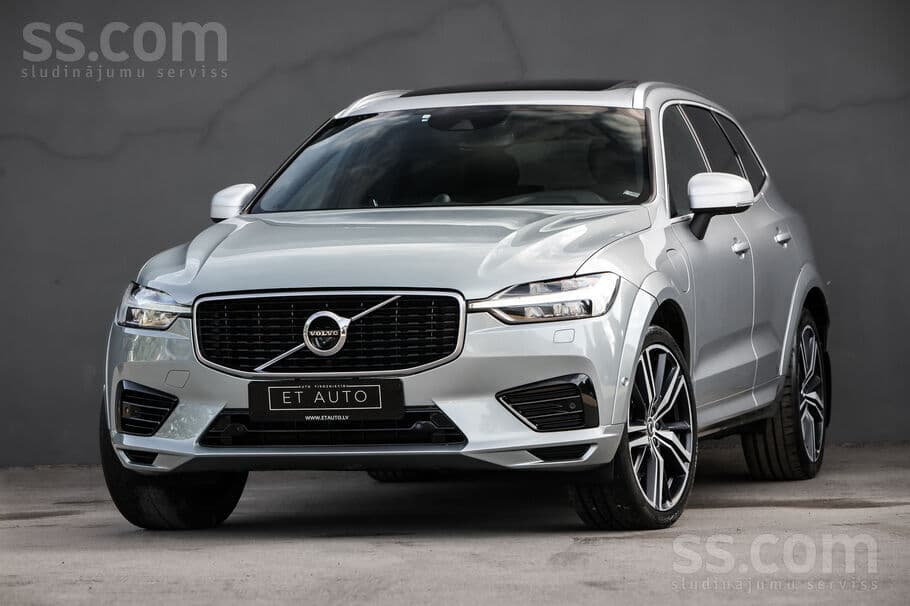 Volvo XC 60 (2018) — 1/20